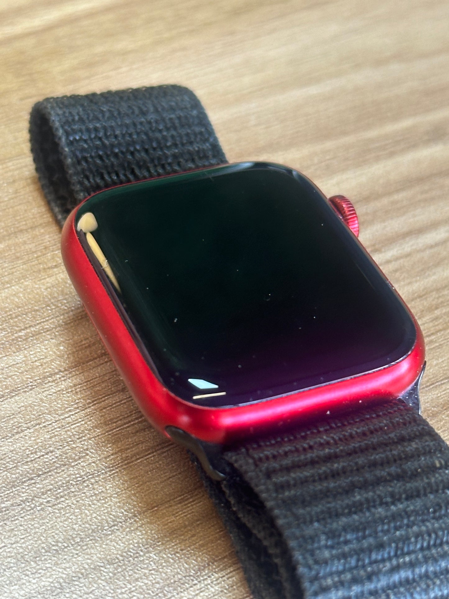 Pre-owned Apple Apple watch 44mm Red - A/B grade