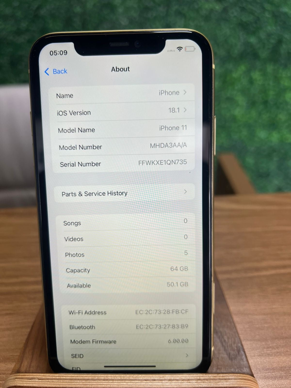 Pre-owned iPhone 11 (64GB Yellow) - A grade (no face id)