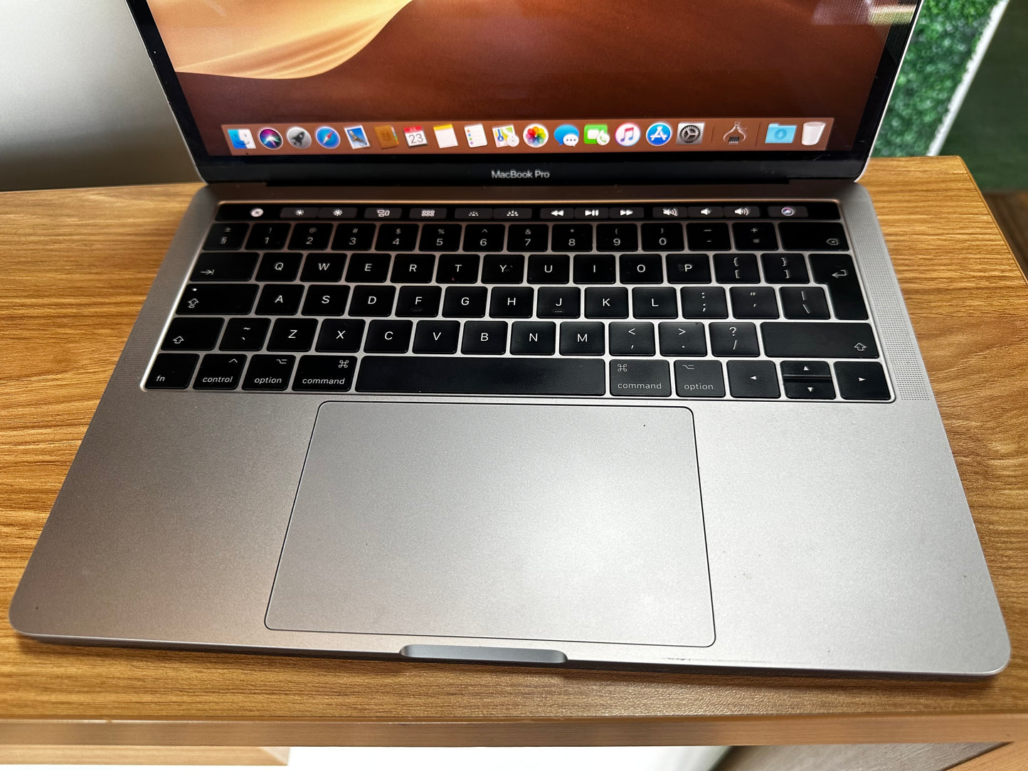 Pre-owned Apple 13" Macbook Pro (M2 2022) Touchbar - A-grade